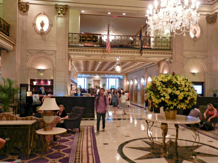 PIA Roosevelt hotel worth over $1 Billion in Manhattan, New York City, USA